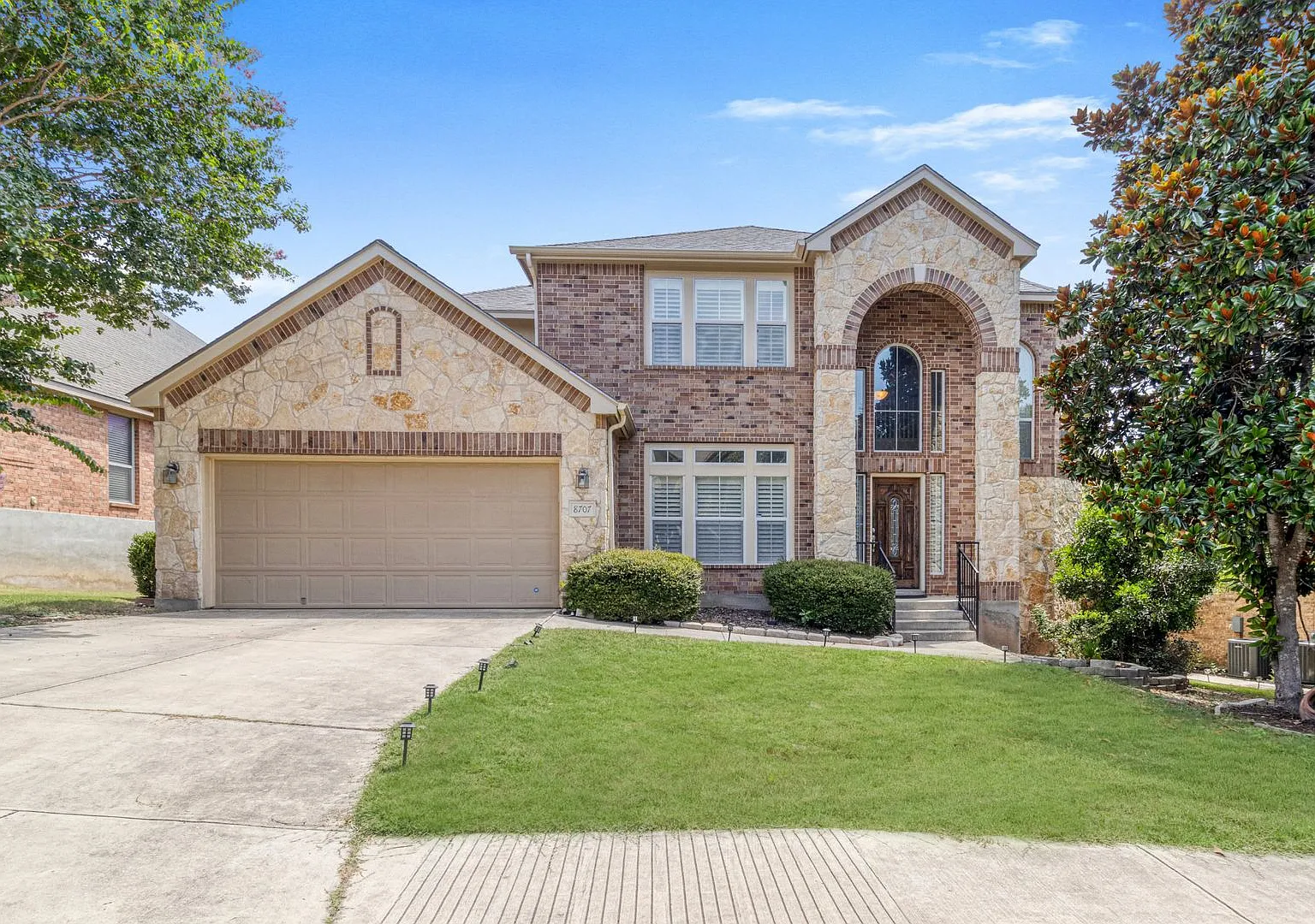 Gorgeous 4 Bd | 3.5 Ba | 2 Car Garage Available In Sonoma Ranch Helotes! Move In Special!! 500 Off** — Photo 1