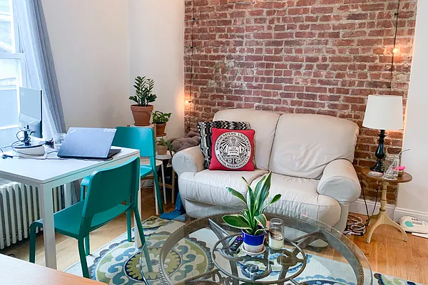 Rented by Corcoran | media 27