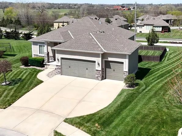 1214 Cothran Ct, Raymore, MO 64083