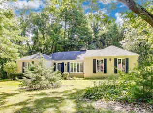 4233 N Blueridge Dr, La Porte, IN 46350
