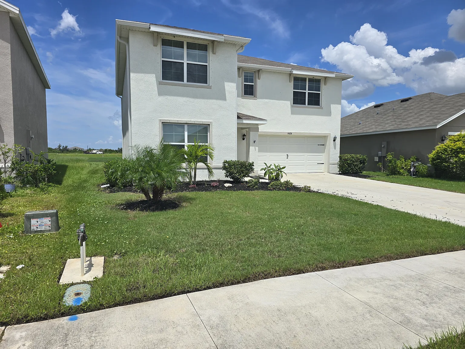 4 bed, 2480 sqft, $2,950 — Photo 1