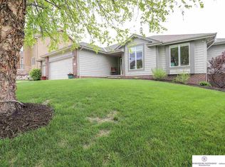 1530 N 181st Ave, Elkhorn, NE 68022