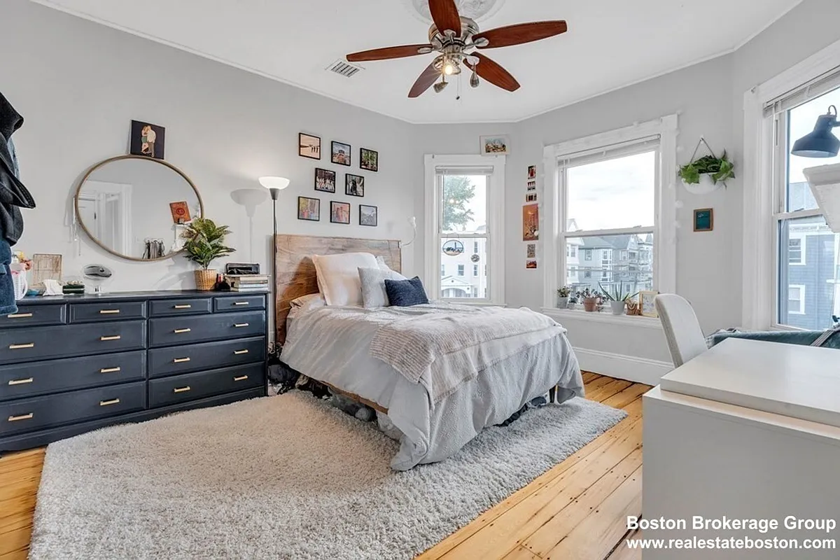 Building Photo - 181 Saint Alphonsus St #4
