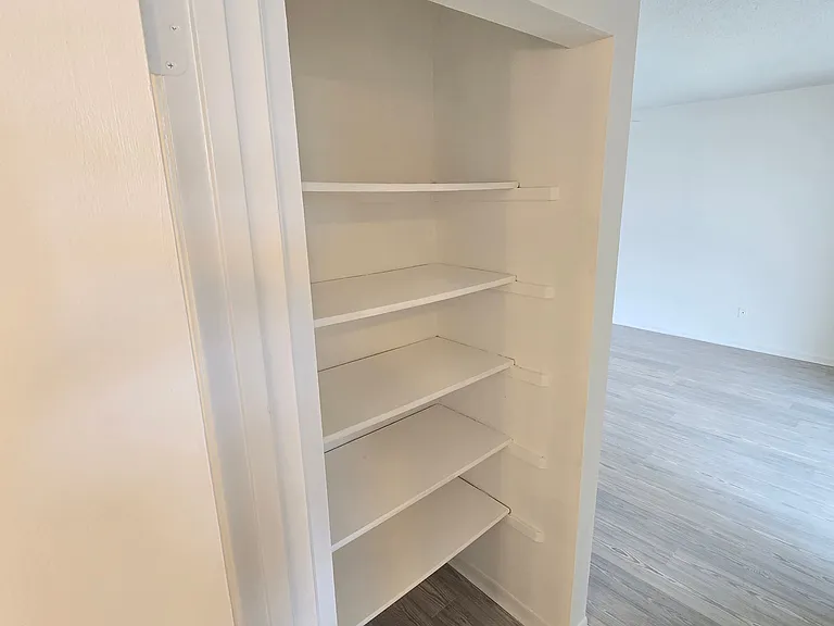 402 Dove Ln #12 — Photo 18