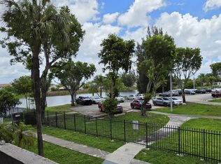 1101 SW 122nd Ave APT 204, Miami, FL 33184