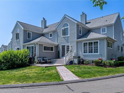 302 Hickory Woods Lane #302, Stratford, CT, 06614