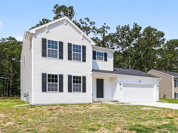 2082 Kristin Ct, Muskegon, MI 49442