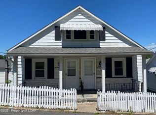 23 Leslie Ln, Wilkes Barre, PA 18702