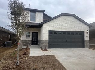 1704 Arches Rd, Anna, TX 75409