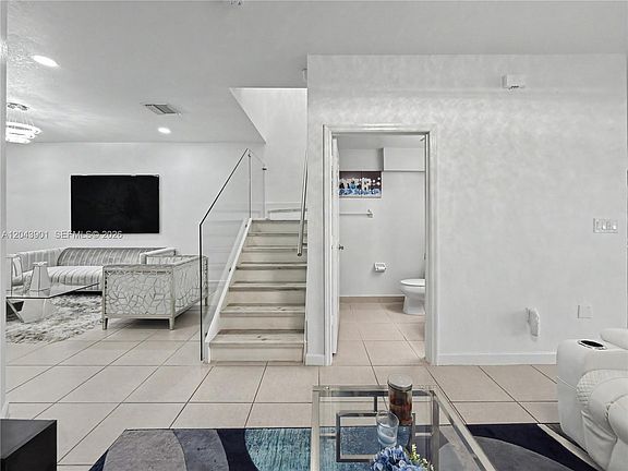 5th image of 11611 SW 253rd St