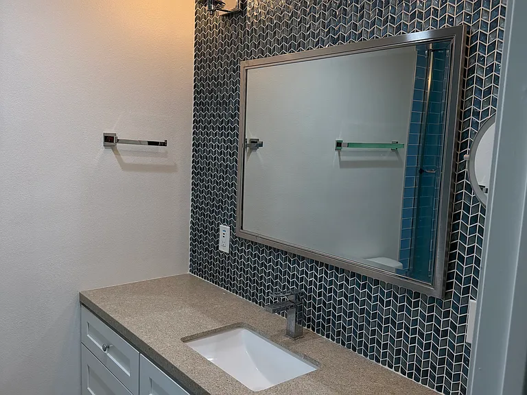 7811 Bolero Dr — Photo 12