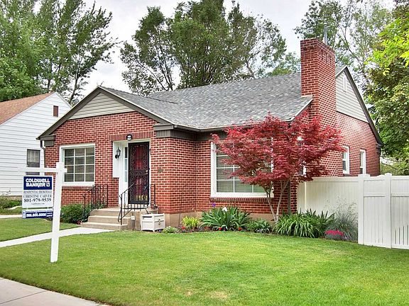 Front View - House view 2