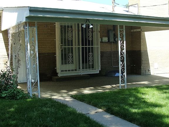 3rd image of 1610 S Kearney St
