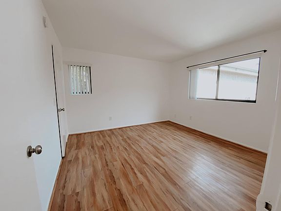 4th image of 10619 Landale St APT 211