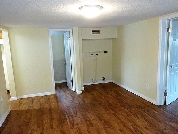 5th image of 5118 14th Ave S