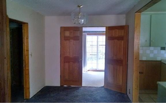 4th image of 612 S Cedar St