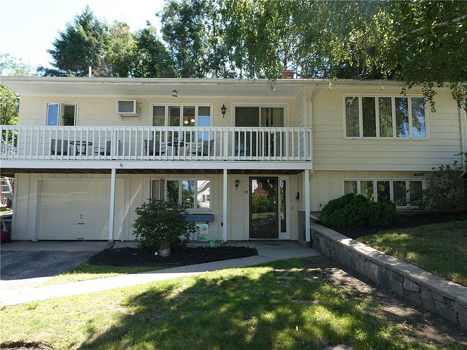1st image of 19 Longwood Ave