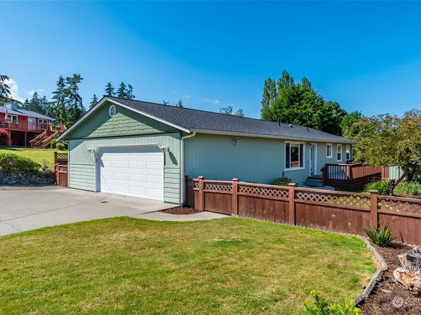 706 NE Leach Street, Coupeville, WA 98239