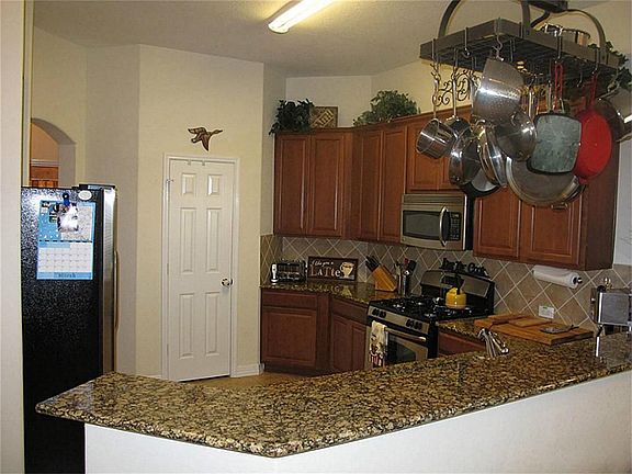 4th image of 20530 Copper Cave Ln