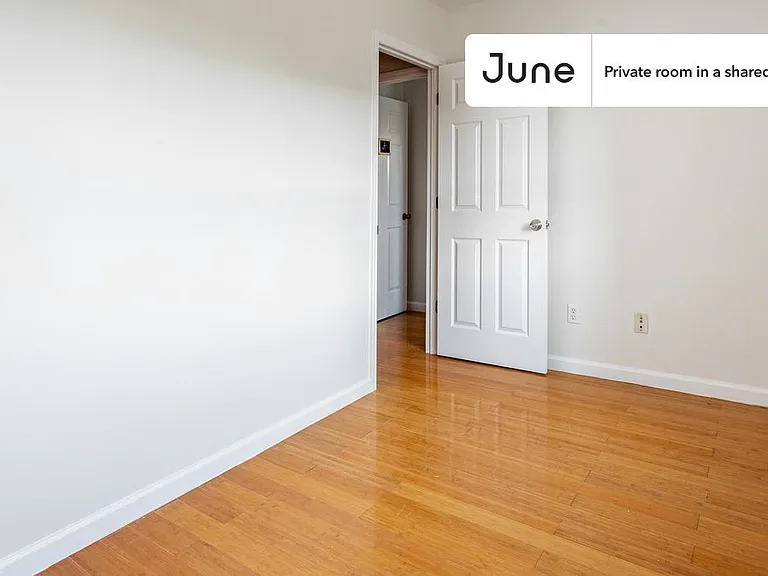 1594 Nostrand Ave #B — Photo 3