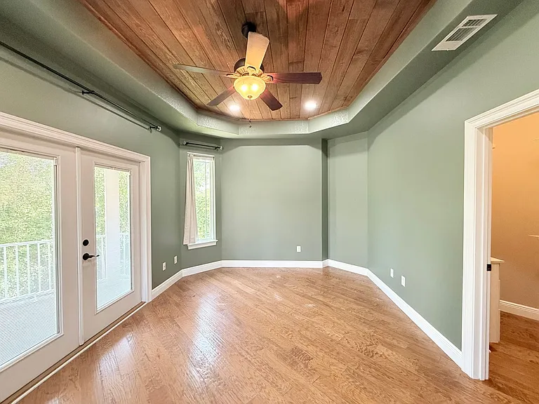 2610 Caldwell Cir — Photo 13