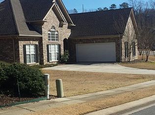 195 Thorn Berry Dr, Birmingham, AL 35242