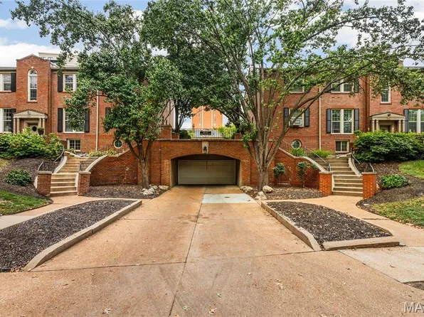 827 Westwood Dr APT 3E, Saint Louis, MO 63105