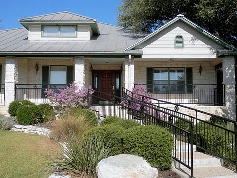4th image of 221 E Creekview Dr