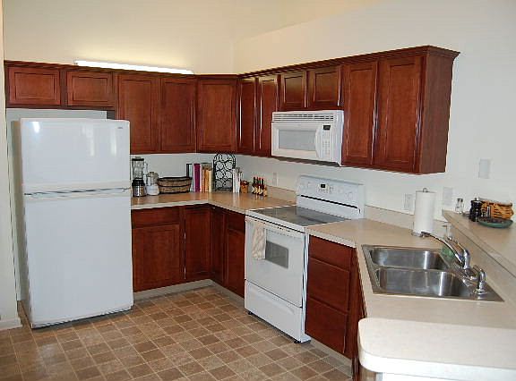 5th image of 239 Autumn Woods Dr