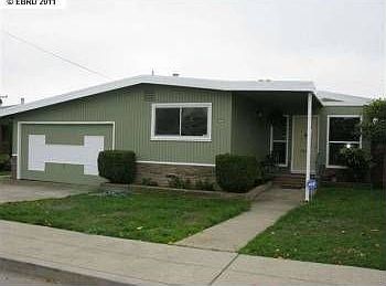 3rd image of 2942 Mullens Dr
