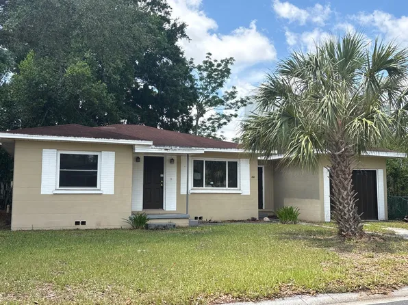 202 Avenue P NE, Winter Haven, FL 33881