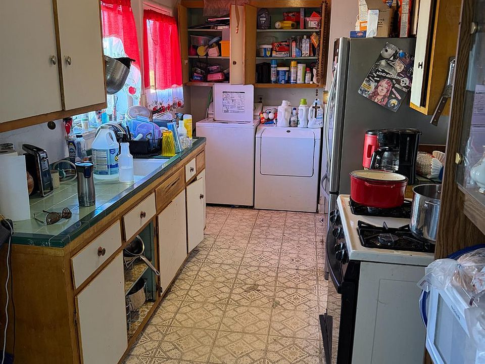 2nd image of 171 Maywood Drive