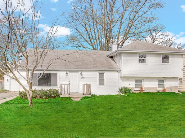 3652 Colfax St, Griffith, IN 46319