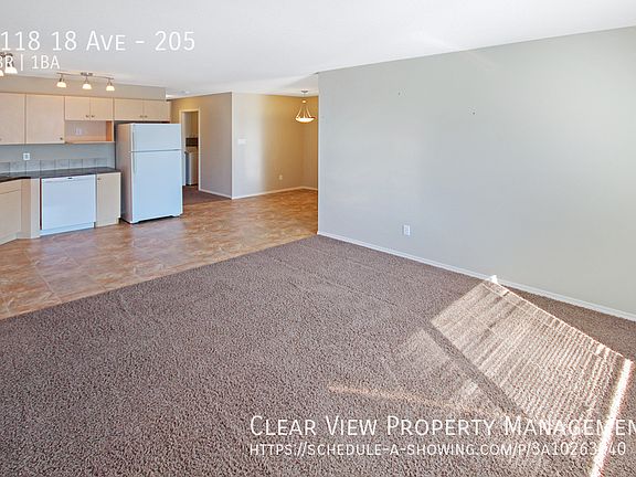 4th image of 2118 18th Ave #205
