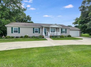 710 W Wall St, Lexington, IL 61753