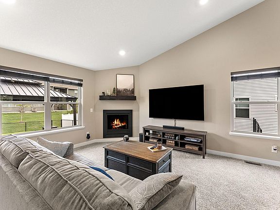 3rd image of 13760 Carrakay Way
