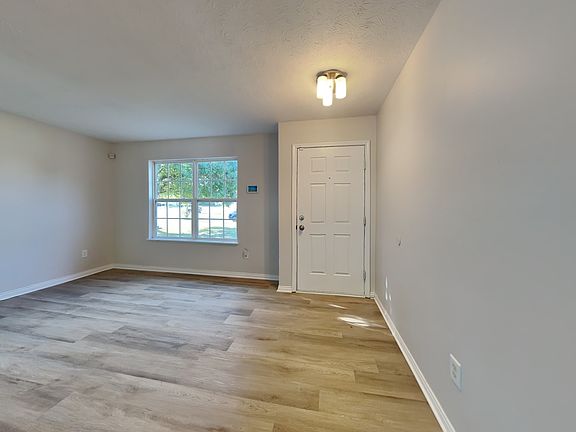 3rd image of 6858 Emerald Bay Ln
