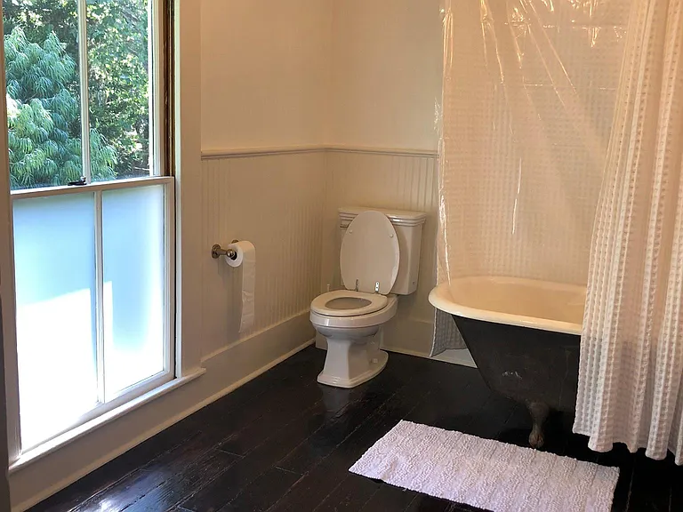 1153 N Avenue 64 — Photo 21