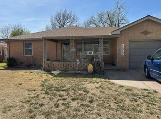 1317 Warner Rd, Great Bend, KS 67530