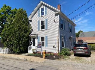 8 Pleasant St #B, Kittery, ME 03904