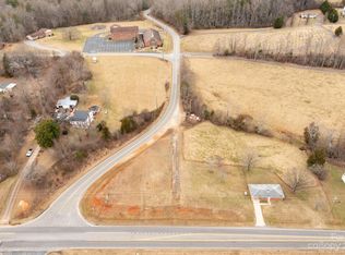Wilkesboro Blvd, Lenoir, NC 28645