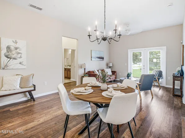 201 LARKIN Place #104, St. Johns, FL 32259