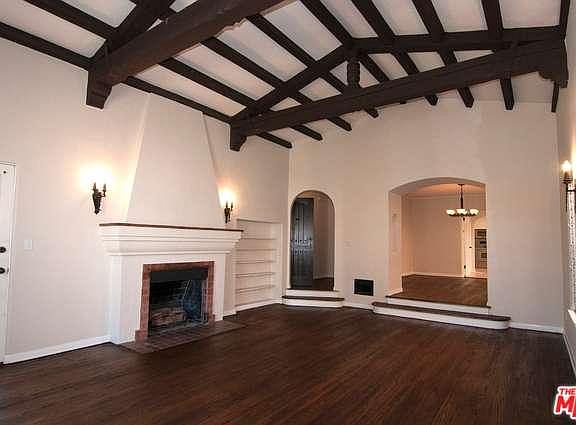 2nd image of 1053 Meadowbrook Ave