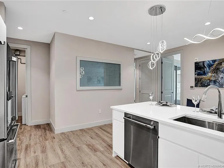 41 Seminole Southwest St #310 — Photo 14