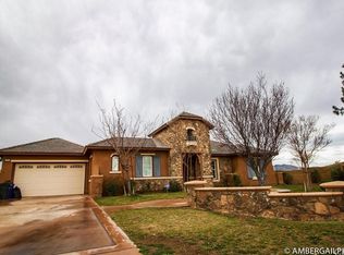 12903 Davona Dale Rd, Apple Valley, CA 92308
