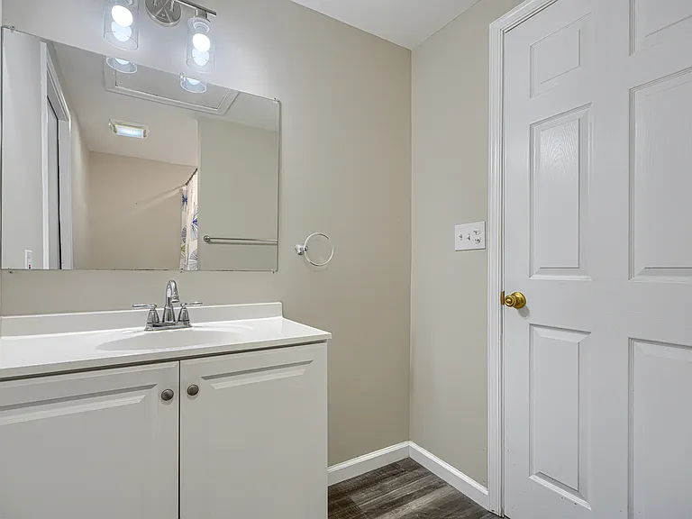 209 Bridge Dr — Photo 38