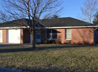 504 N Cottage Ln, Mulberry, IN 46058