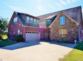 65 Hampton Rd, Greenbrier, AR 72058