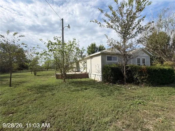 6087 1200th Rd, Fredonia, KS 66736