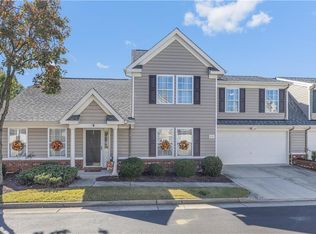 805 Calvert Ct, Chesapeake, VA 23320